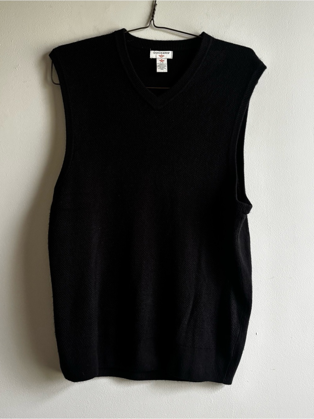 Dockers Black Knit V-Neck Sweater Vest